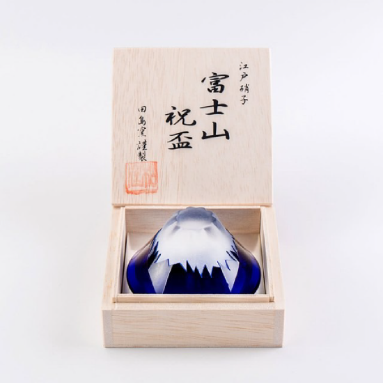 【田島硝子】日本製 職人手工製作 富士山祝盃 清酒杯 - 琉璃色