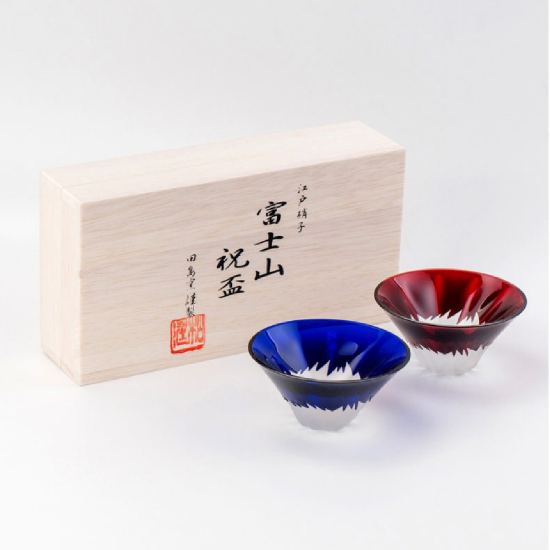 【田島硝子】日本製 職人手工製作 富士山祝盃 清酒杯組 - 琉璃色＋朱紅色