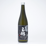 玉旭 SILVER 薔薇騎⼠ 純⽶吟釀