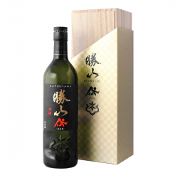 勝山 傳 袋取 純米大吟釀(含盒) 勝山 傳 袋取 純米大吟釀(含盒)